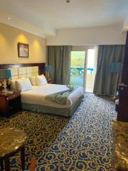 Family Suite with Balcony 2