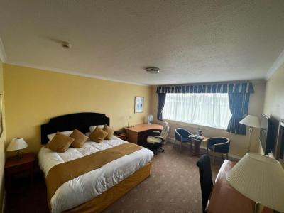 Tiverton Hotel Lounge Venue formally Best Western Tiverton