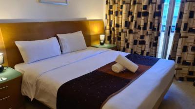 The St. George’s Park Hotel 8 The St. George’s Park Hotel 8